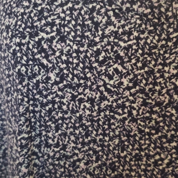 Soma Ruffled Tee - Picture 3 of 6